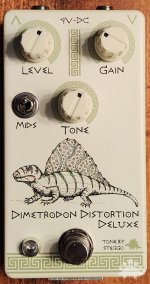 Dimetrodon Deluxe - 03.jpg
